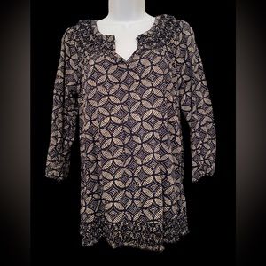 Lucky Brand top. Navy and tan. Size M
